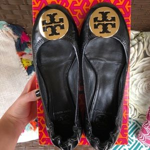 Tory Burch Minnie Patent Leather Flat